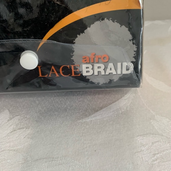 Lace braid lob angled wig 1B - Picture 3 of 8